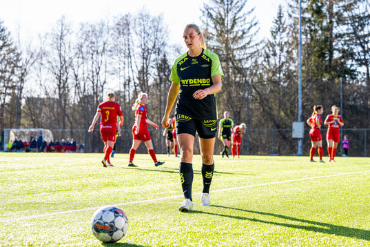 Lisa Fjeldstad Naalsund of Brann