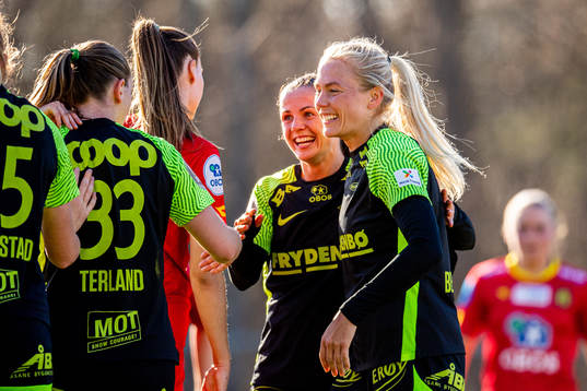 Tuva Hansen and Guro Bergsvand of Brann celebrate