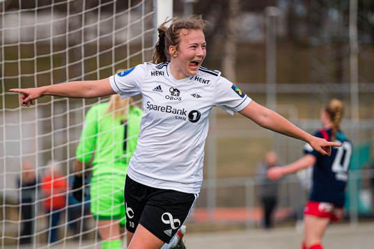 Bläddra bland fler bilder av Football, Toppserien, Rosenborg - Avaldsnes