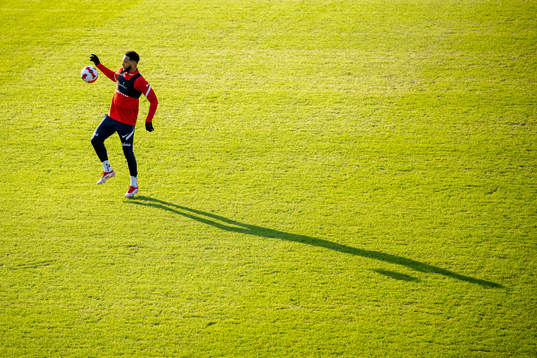 Bläddra bland fler bilder av Football, Norway, training