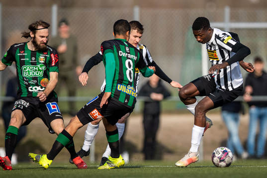Varbergs Oskar Svensson och Luke le Roux