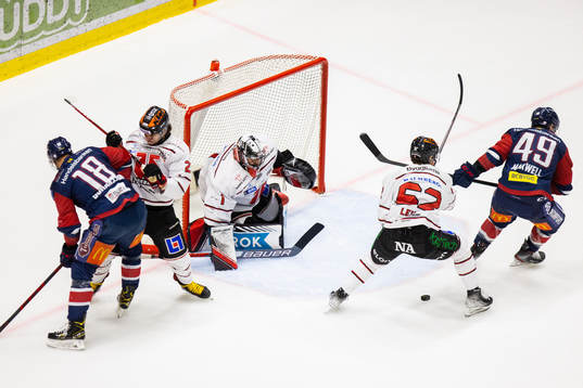 Örebros målvakt Jhonas Enroth