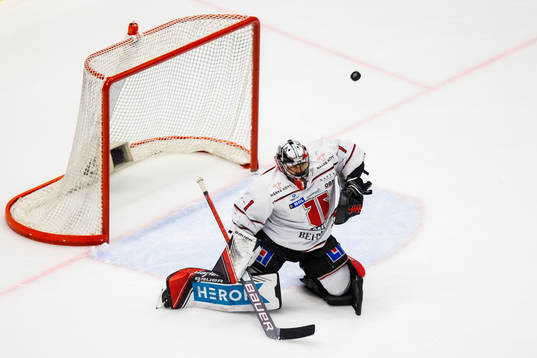 Örebros målvakt Jhonas Enroth