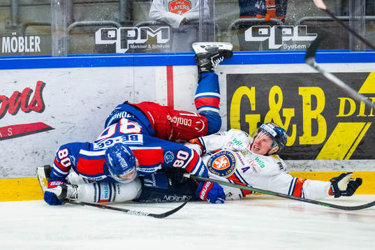 Oskarshamns Tomas Zohorna och Växjös Martin Lundberg