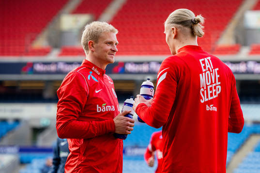 Morten Thorsby and Erling Braut Haaland of the Norwegian