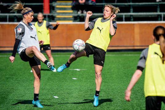 Olivia Schough och Mimmi Larsson