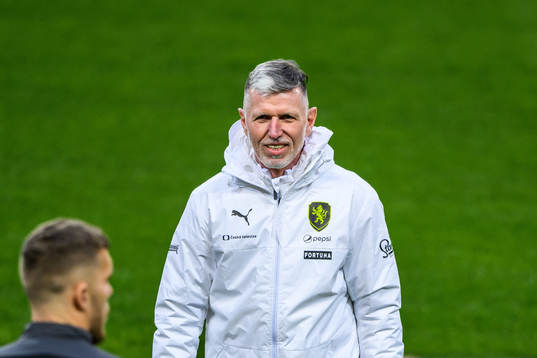 head coach Jaroslav Šilhavý of Czech Republic