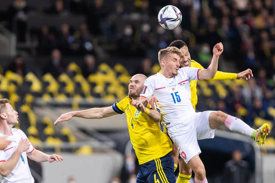 Marcus Danielson of Sweden and Jakub Jankto of Czech