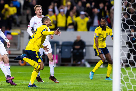 Robin Quaison of Sweden scores 1-0