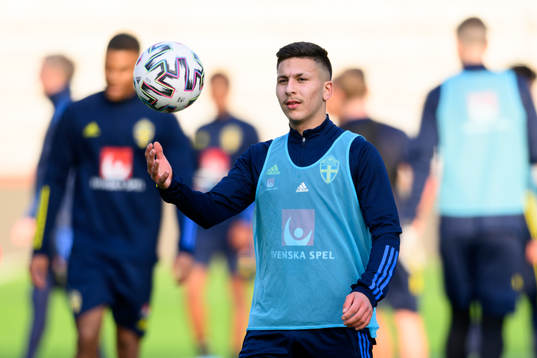 Bläddra bland fler bilder av Fotboll, U21, Sverige, Träning 