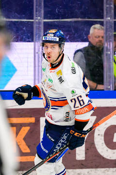 Växjös Joel Kellman jublar