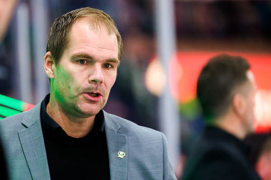 Färjestads tränare Tomas Mitell