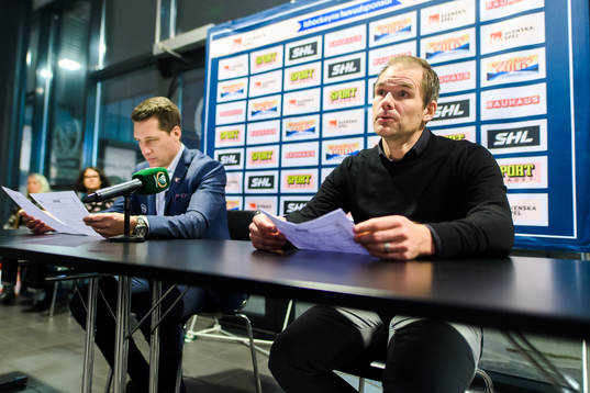 under ishockeymatchen i SHL mellan Färjestad och Växjö