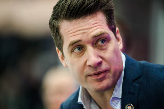 Växjös tränare Sam Hallam