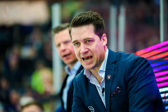 Växjös tränare Sam Hallam