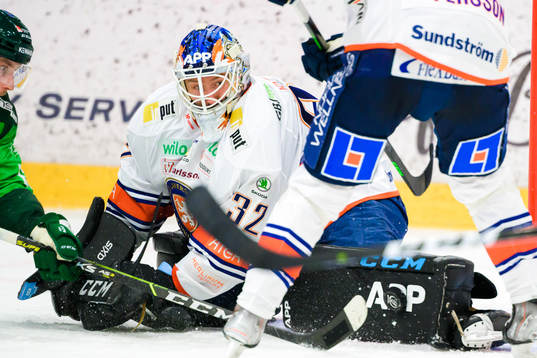 Växjös målvakt Emil Larmi