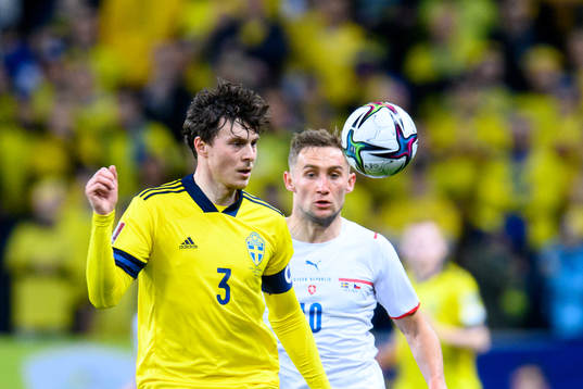 Victor Lindelöf of Sweden och Jan Kuchta of Czech Republic