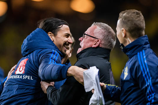 Zlatan Ibrahimovic and head coach Janne Andersson of Sweden