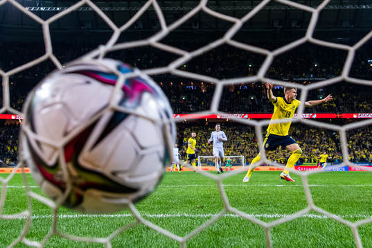 Mattias Svanberg of Sweden celebrates