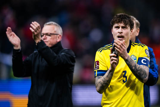 Victor Lindelöf of Sweden celebrates