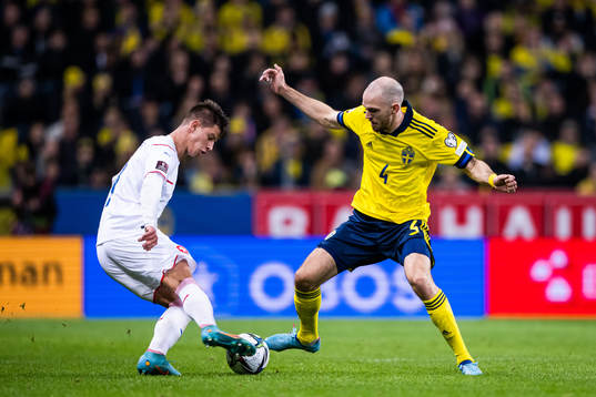 Adam Hlozek of Czech Republic and Marcus Danielson of Sweden