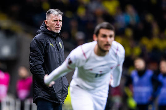 head coach Jaroslav Šilhavý of Czech Republic