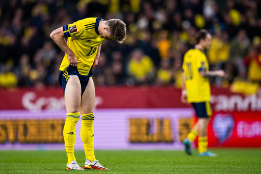 Mattias Svanberg of Sweden looks dejected