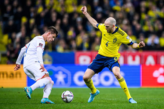 Adam Hlozek of Czech Republic and Marcus Danielson of Sweden