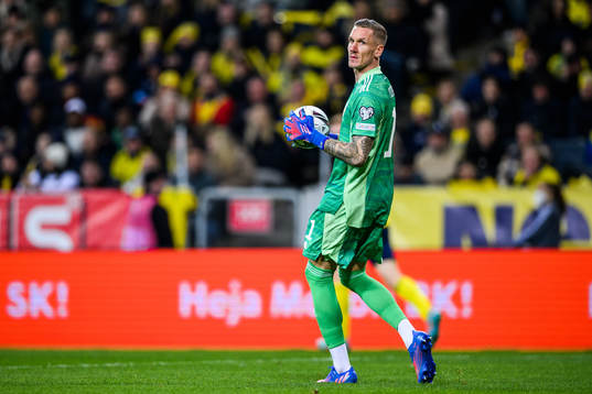 goalkeeper Robin Olsen of Sweden