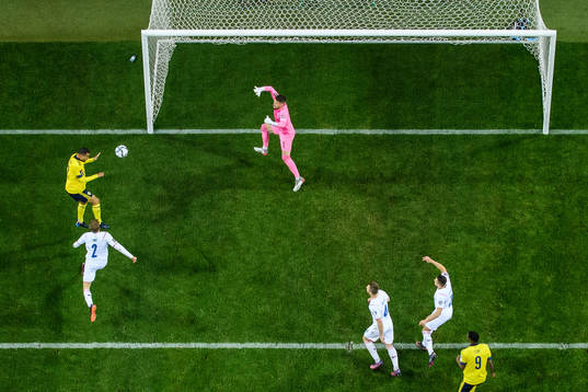 Robin Quaison of Sweden and goalkeeper Tomas Vaclik of