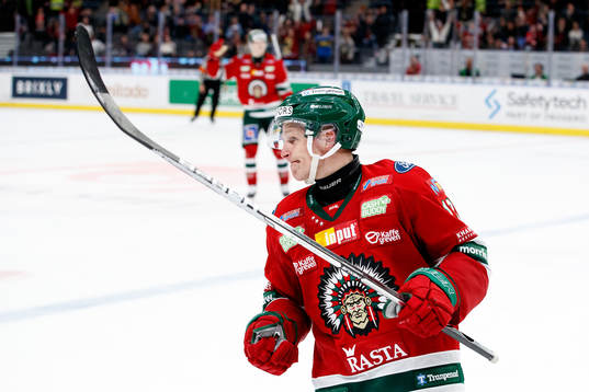 Frölundas Max Friberg jublar