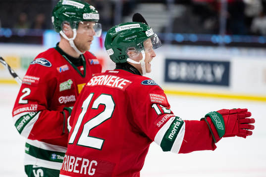 Frölundas Max Friberg jublar