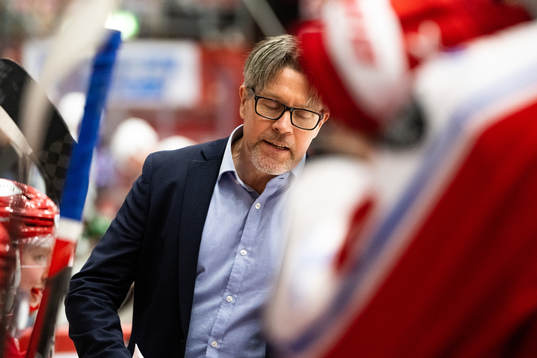 Timrås tränare Anders Karlsson deppar
