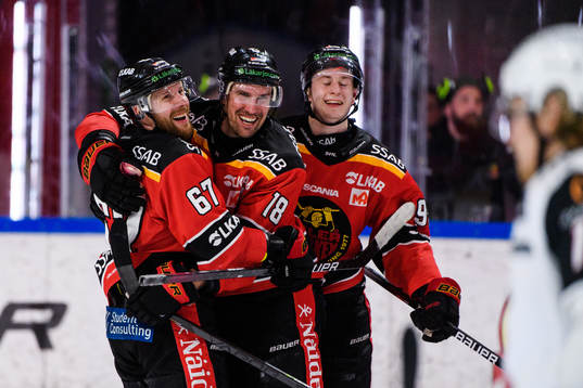 Luleås Linus Omark, Sami Lepistö och Pontus Andreasson