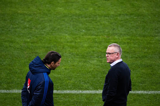 Zlatan Ibrahimovic and head coach Janne Andersson of Sweden