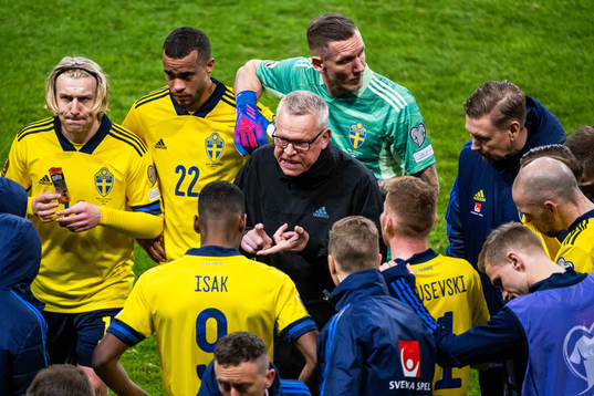 head coach Janne Andersson of Sweden