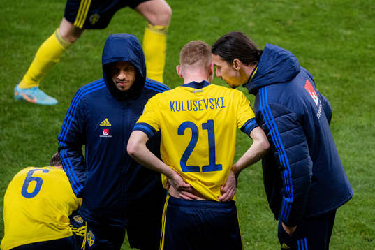Dejan Kulusevski and Zlatan Ibrahimovic of Sweden