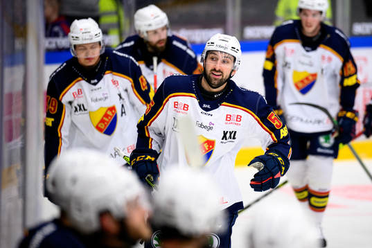 Djurgårdens Emile Poirier jublar