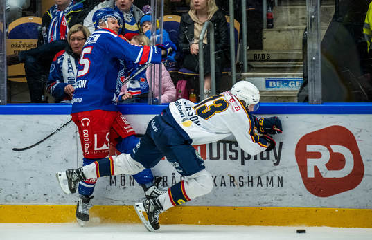 Oskarshamns Johannes Salmonsson och Djurgårdens Rasmus