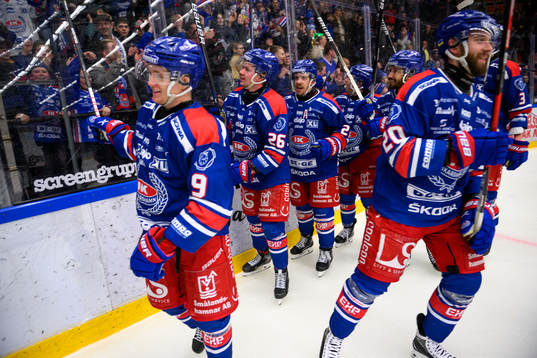 Oskarshamns spelare jublar