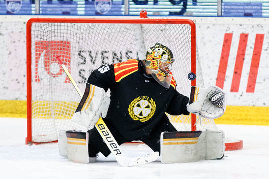 Brynäs målvakt Veini Vehviläinen släpper in 4-3