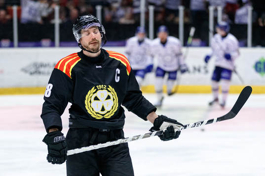 Brynäs Anton Rödin deppar