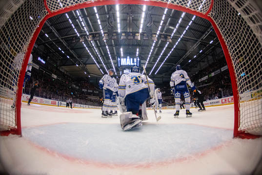 Leksands målvakt Kasimir Kaskisuo deppar