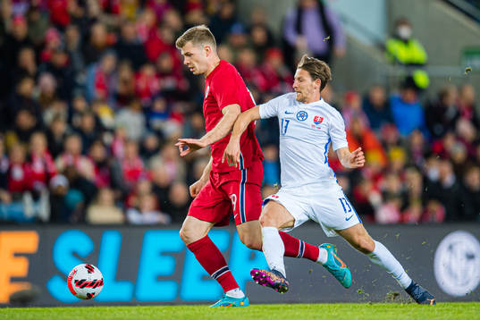 Alexander Sørloth of Norway and Patrik Hrošovský of