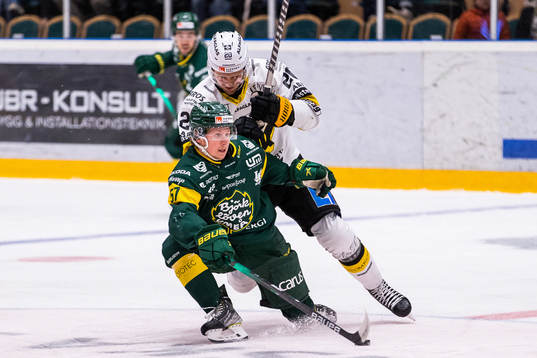 Västerås Mathias From och Björklövens Karl Johansson