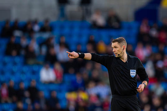 Mattias Gestranius, referee