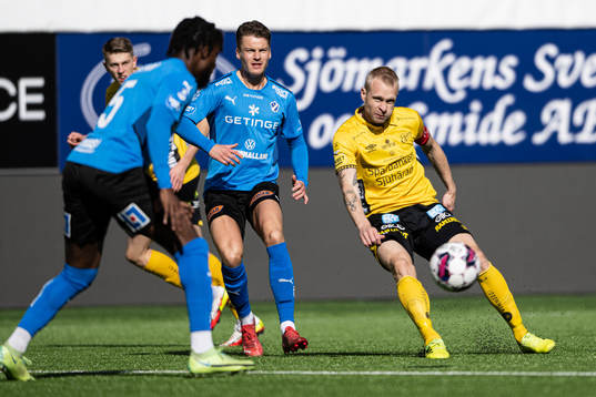 Halmstads Samuel Kroon och Elfsborgs Johan Larsson