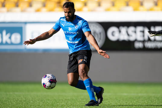 Halmstads Phil Ofosu-Ayeh
