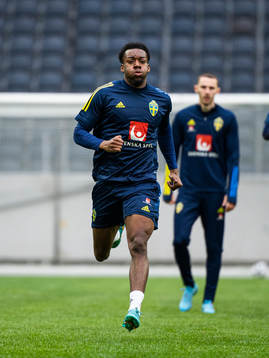 Anthony Elanga of Sweden