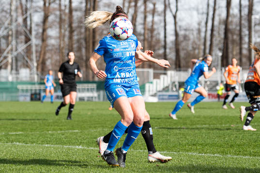 Kalmars Hallbera Jessica Ayers